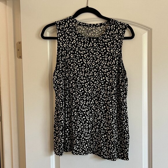 Nine West Tops - Nine West black & white animal print tank